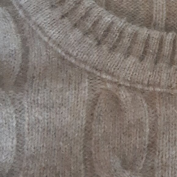 Native World SZ M Possum & Merino Wool Men's Cable Knit Tan Crewneck Sweater - Picture 5 of 14